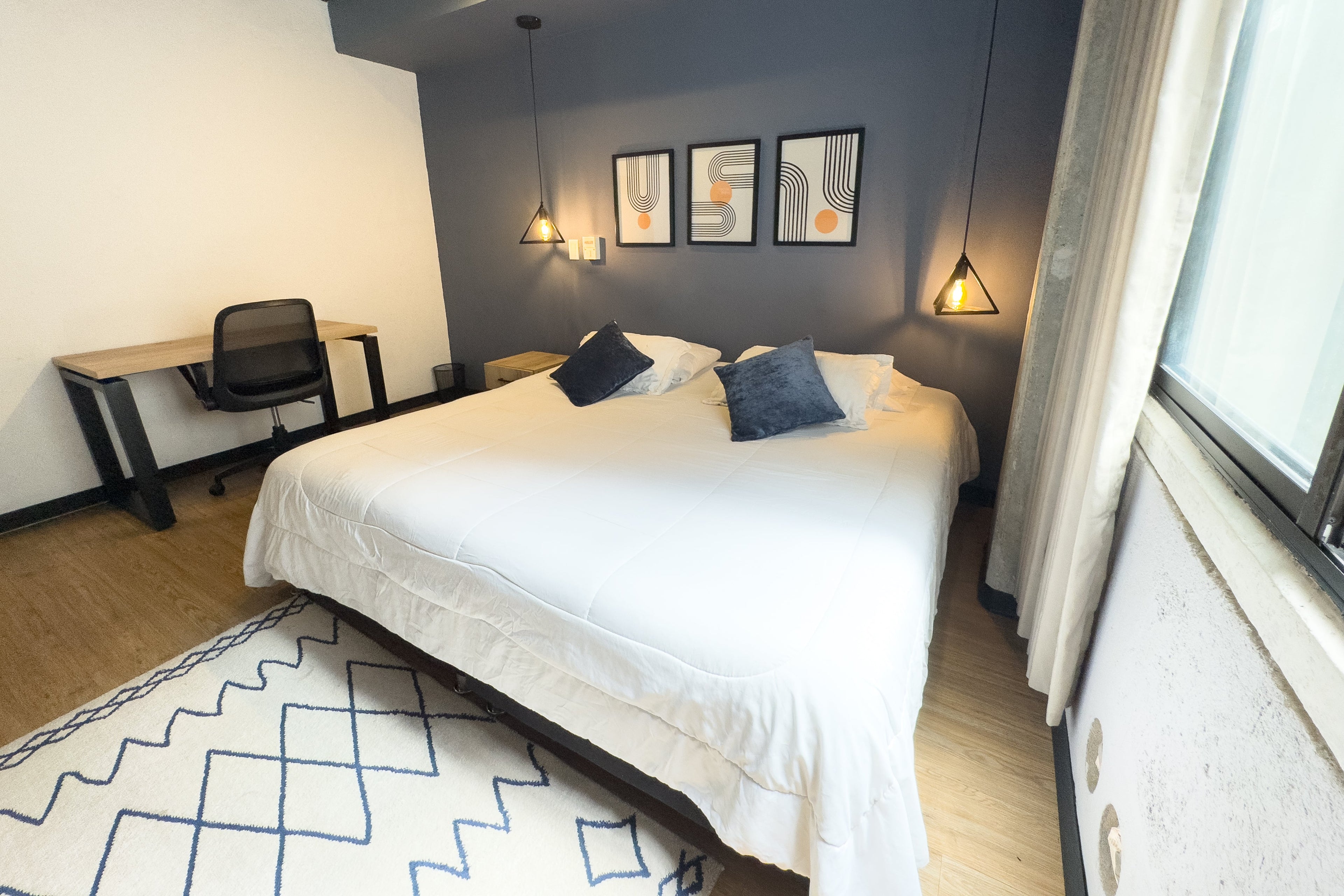 DOUBLE ROOM + INSIDE VIEW BT504