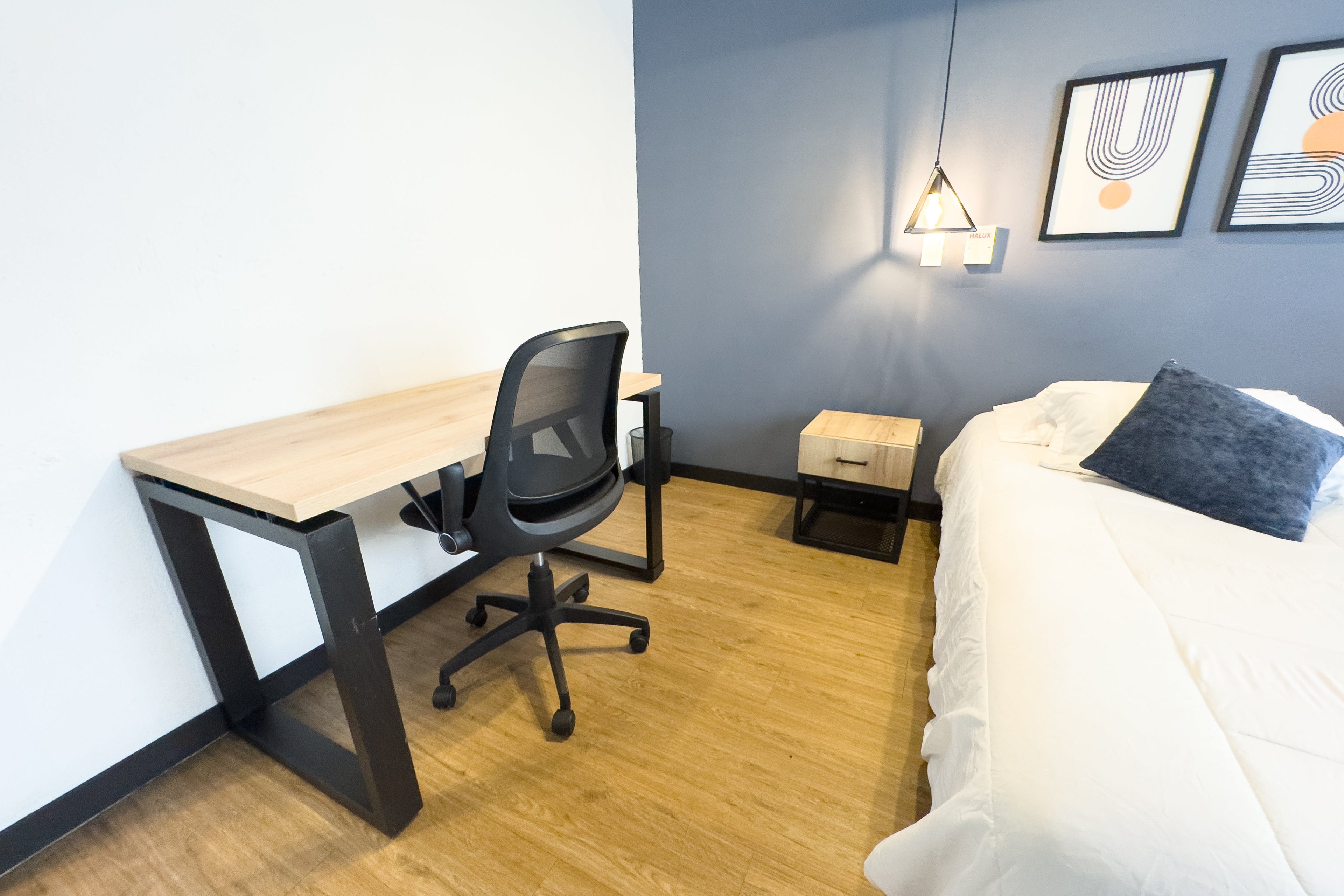 DOUBLE ROOM + INSIDE VIEW BT504